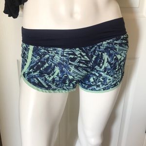 Tek Gear Drytek Navy & Light Green Shorts Size XS